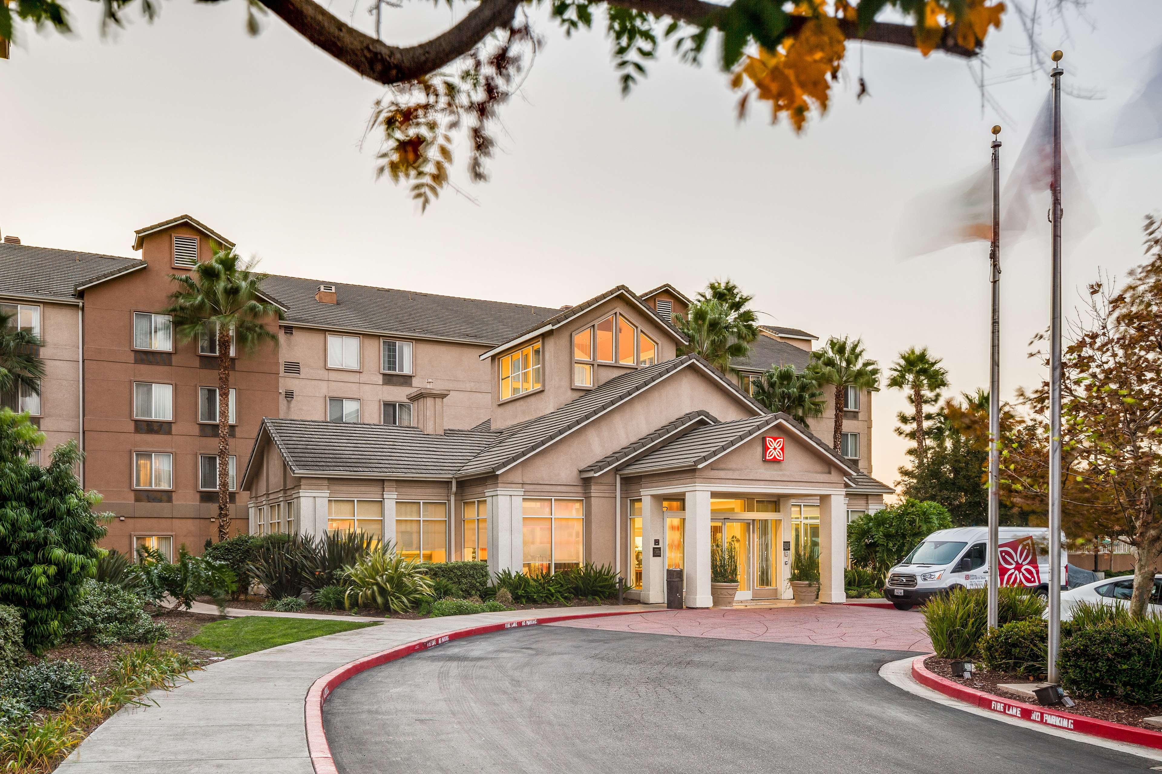 Hilton Garden Inn San Jose/מילפיטאס מראה חיצוני תמונה