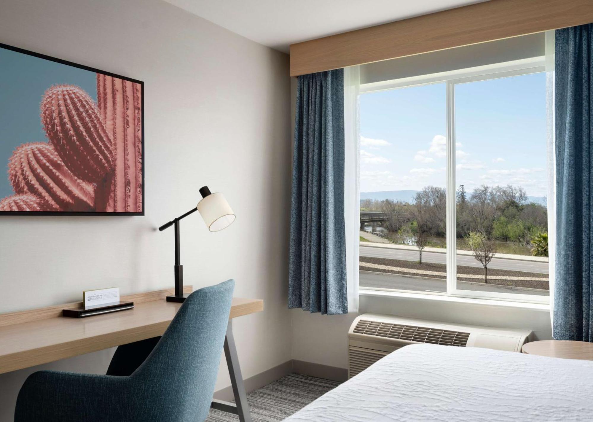 Hilton Garden Inn San Jose/מילפיטאס מראה חיצוני תמונה