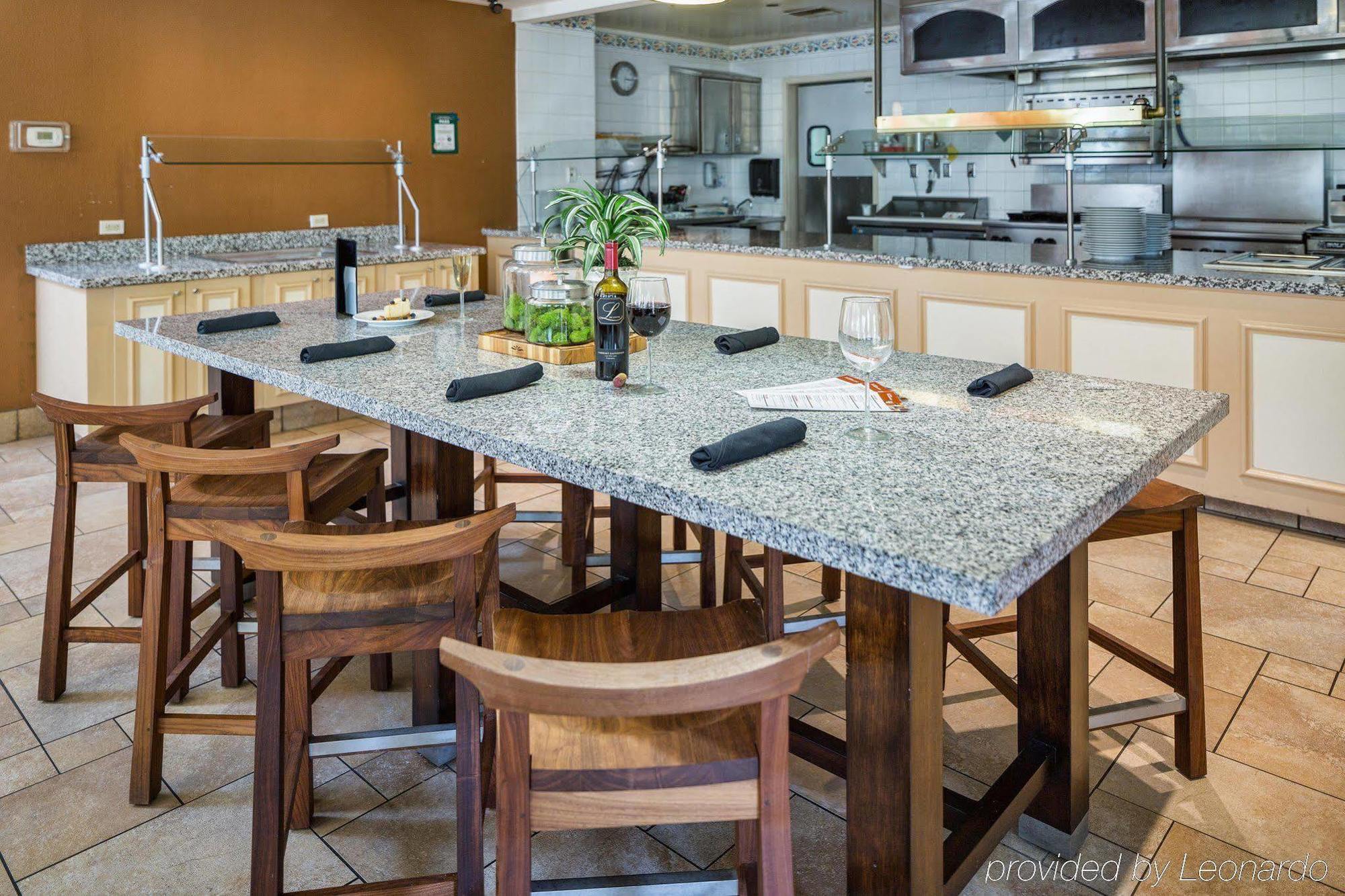 Hilton Garden Inn San Jose/מילפיטאס מראה חיצוני תמונה